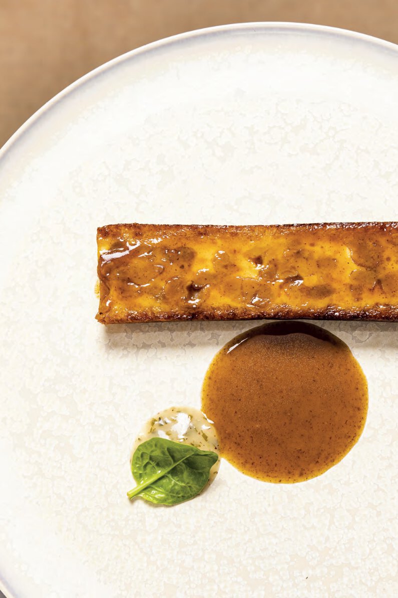 Croque ris de veau rehaussé d’un condiment grenobloise
