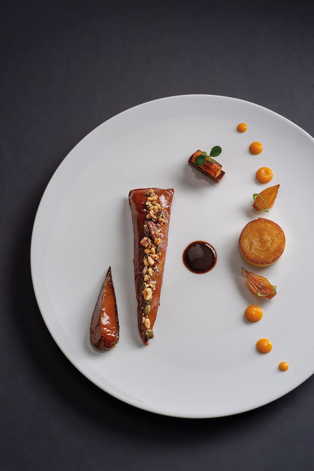 La canette des dombes, pommes de terre fondantes, oignons grelots caramélisés, butternut