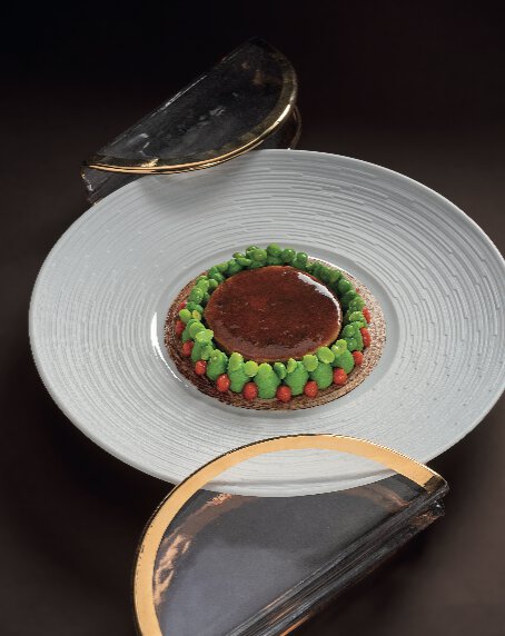 Agneau de lait des pyrénées « à la royale », jus d’agneau réduit