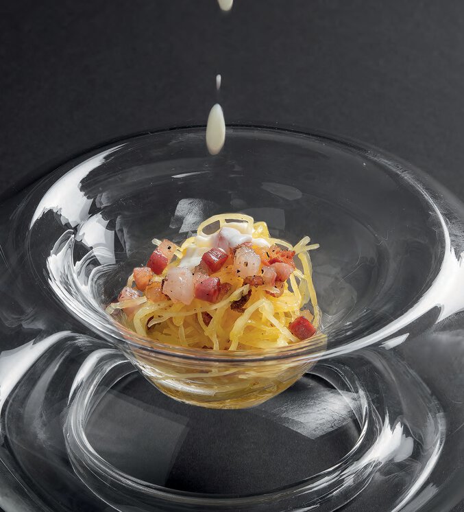 La courge spaghetti d’andré trives, parmesan et lard