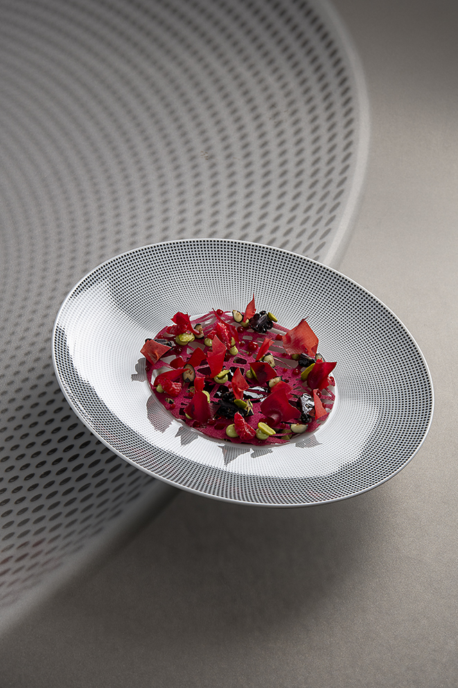 Soupe givrée de fruits rouges parfumée à la pistache