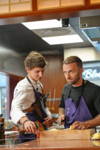 Le chef Eloy Spinnler et Squeezie soutiennent l’association Petits Princes