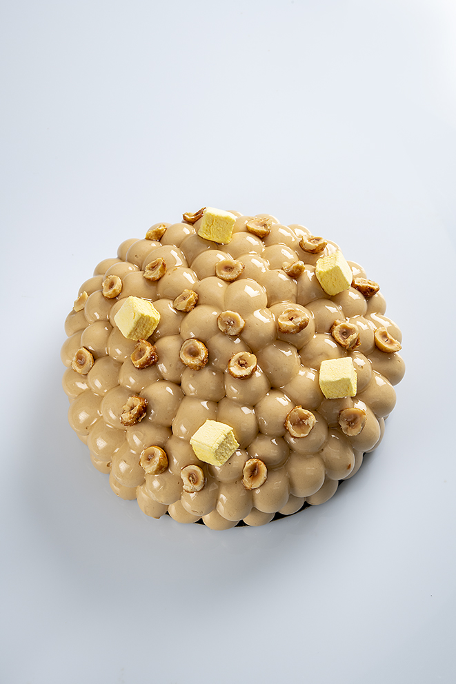 Entremets fruit de la passion praliné