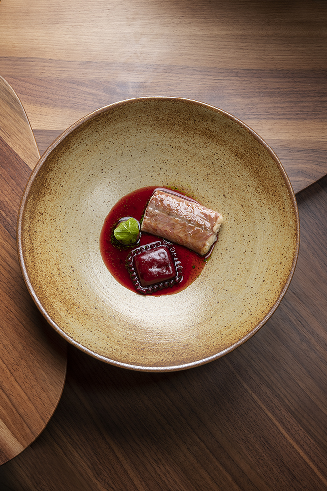 Les étangs de corot à ville-d’avray  anguille, foie gras, betterave