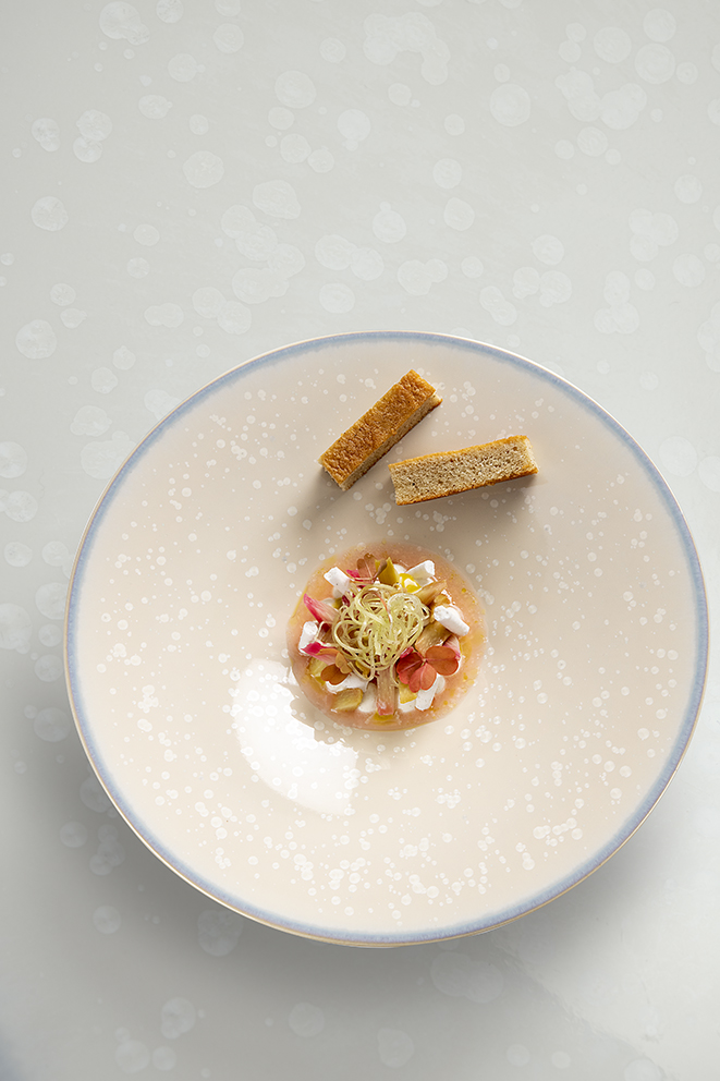Rhubarbe, thé blanc et huile d’olive
