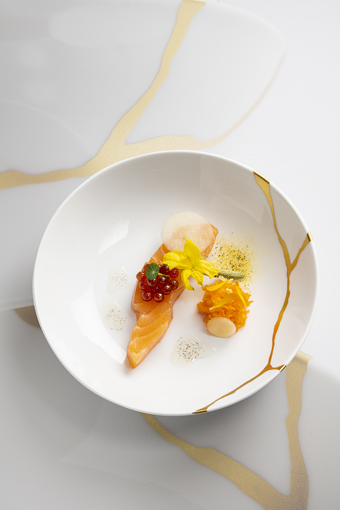 Saumon, argousier, carotte, concombre