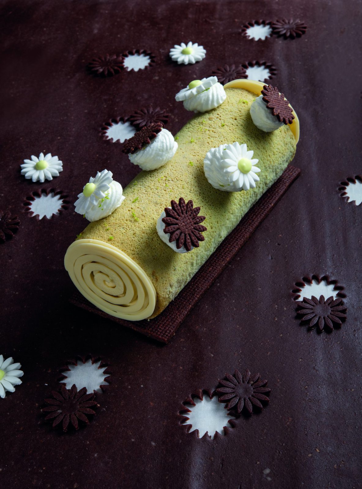 Bûche roulée verveine, citron, thé matcha