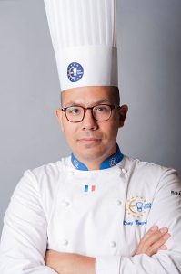 Rémy Nguyen Viet, chef du restaurant Les Chouettes à Paris