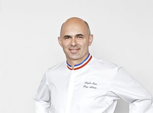 Chassé-croisé de chefs pâtissiers… Angelo Musa, chef pâtissier exécutif de l’Hôtel Plaza Athénée