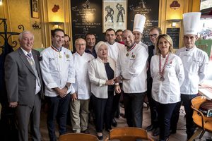 Les chefs solidaires