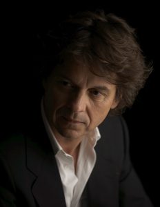 Guy Martin confie son salon privé à l’artiste Claudine Drai