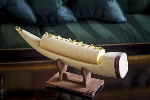 La Réserve Paris présente sa bûche de Noël