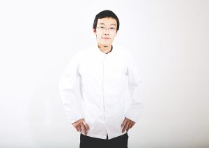 Shuhei Yamashita signe la carte de Ran à Paris