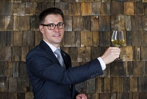Mikaël Grou, lauréat de la compétition française des Gaggenau Sommelier Award
