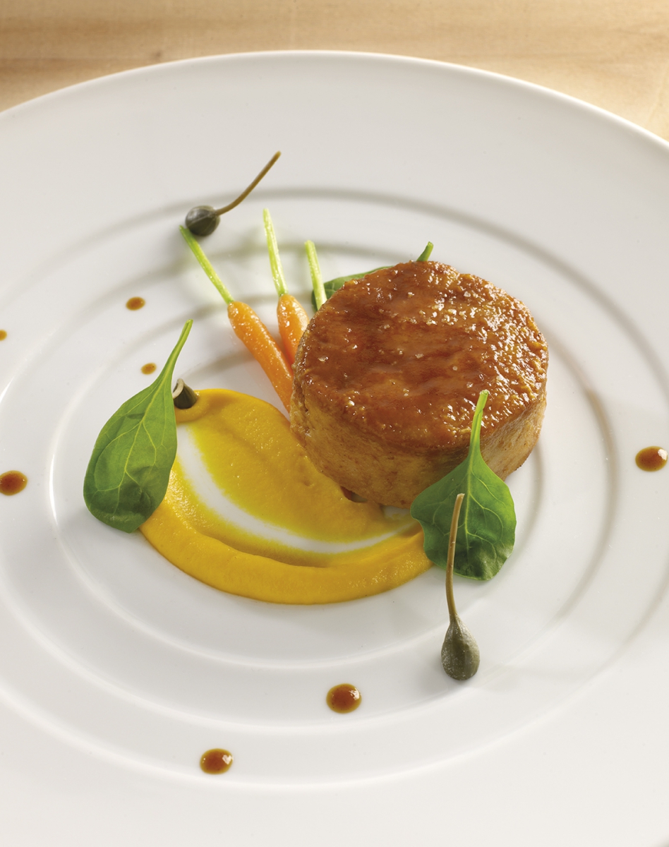 Ris de veau de lait de Corrèze braisé, jus de veau acidulé aux pimientos del piquillos