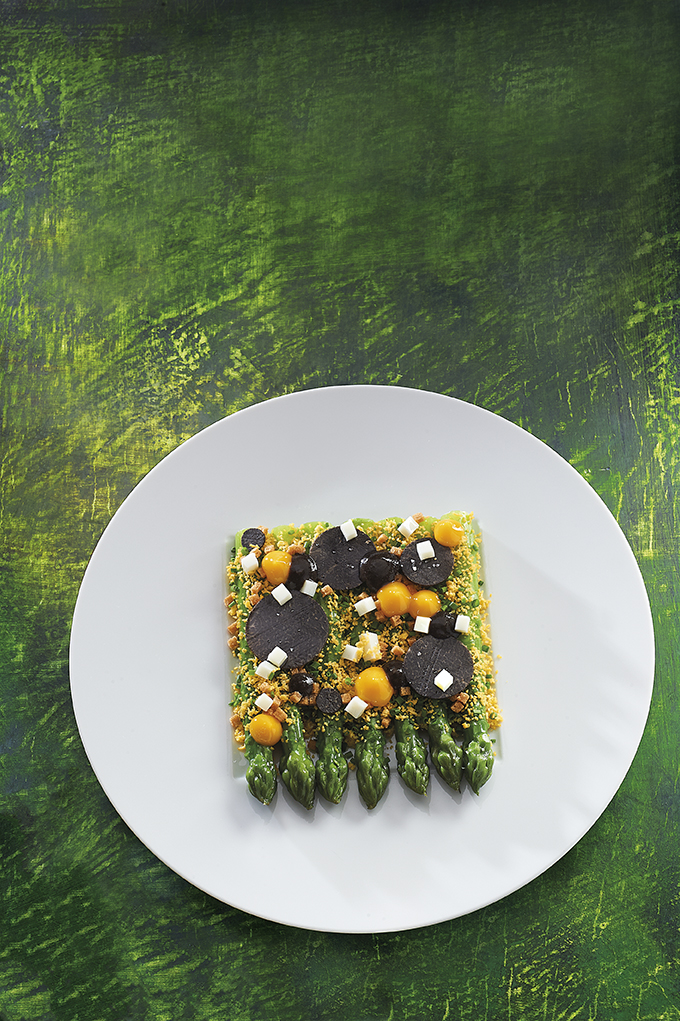 Asperges mimosa à la truffe