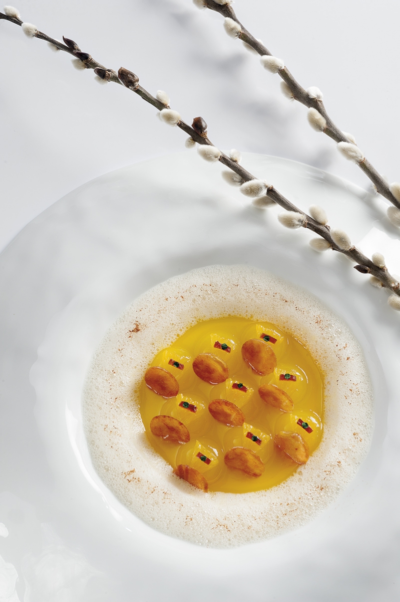 Perles d’oranges fleurées de cannelle, écume et petites arlettes