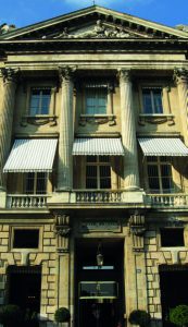L’hôtel de Crillon ferme L’Écrin, sa table étoilée