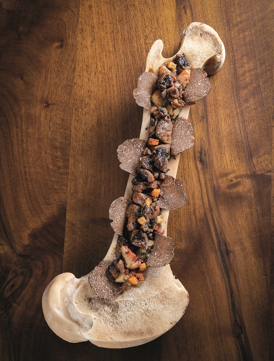 Os à moelle aux champignons et truffe