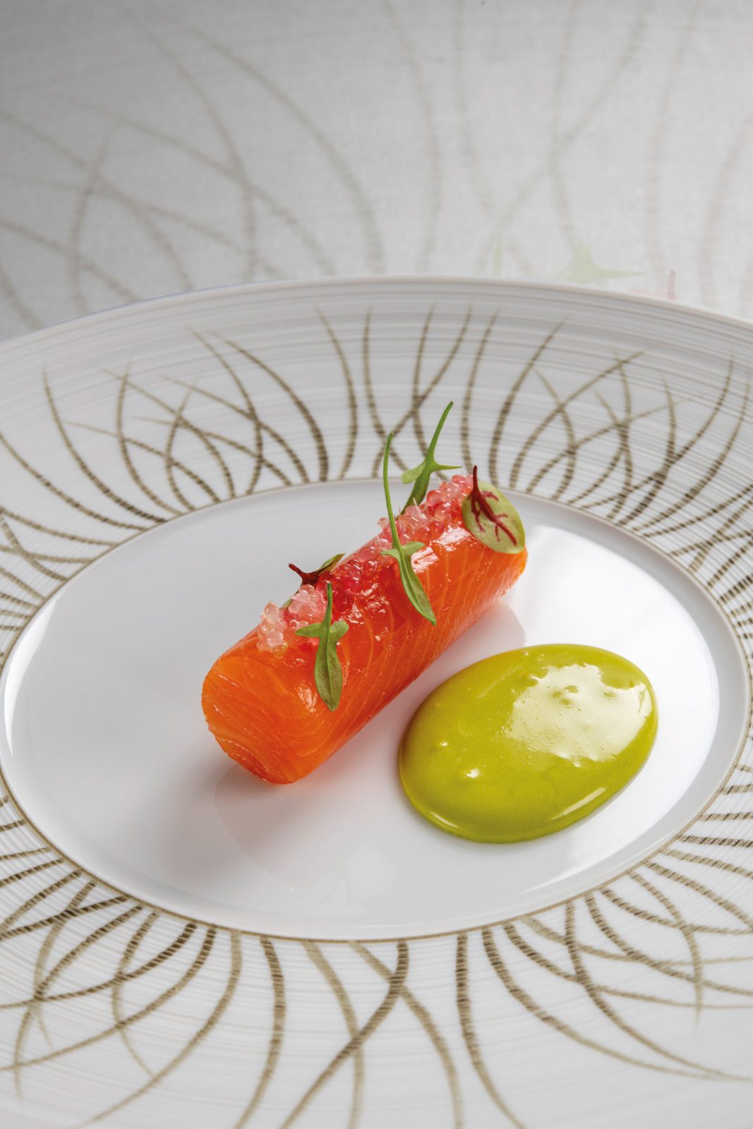 Belleville, truite confite, oseille, citron caviar